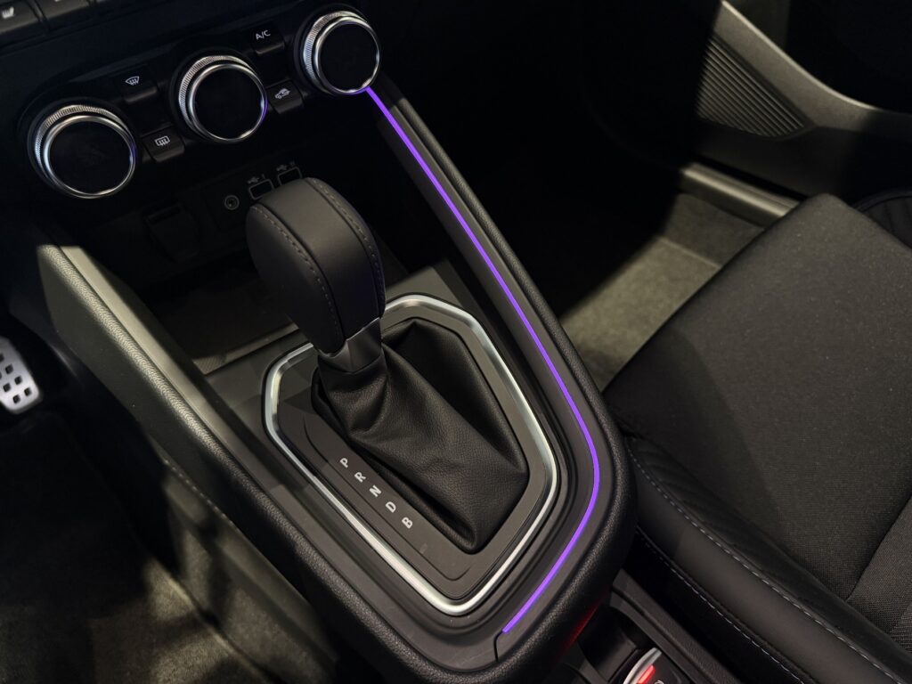 Renault Clio Exposé-Bild 38