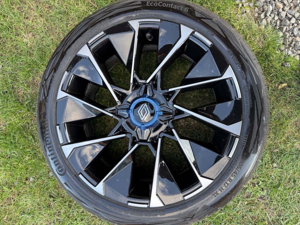 Renault Clio Exposé-Bild 50