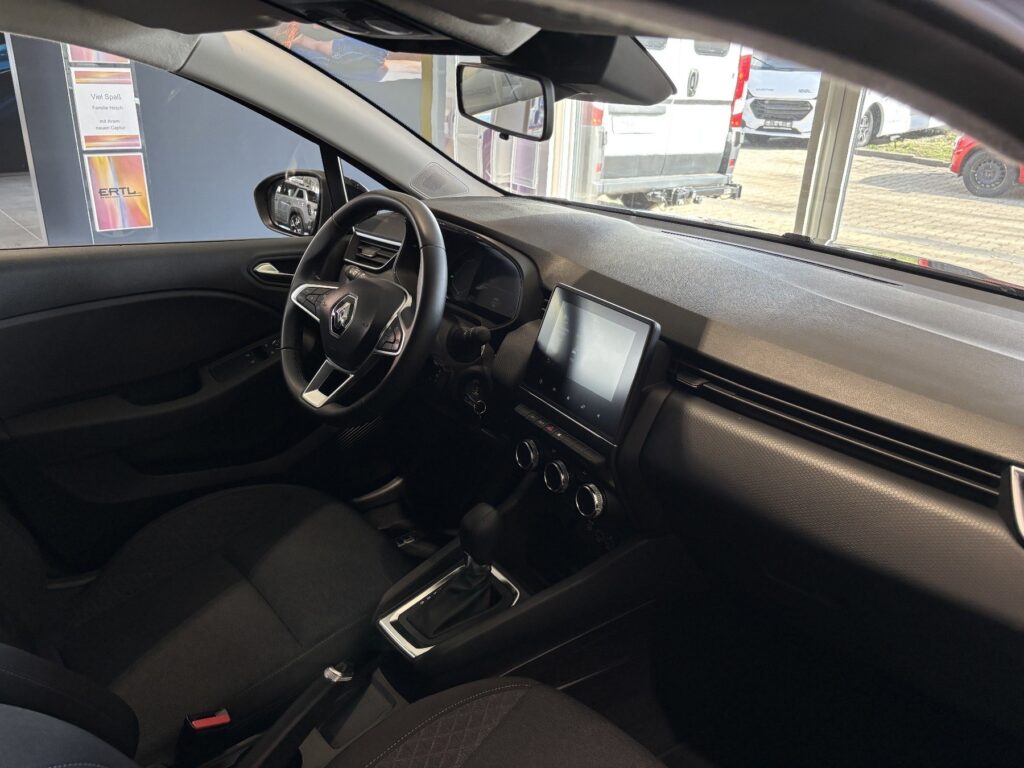 Renault Clio Exposé-Bild 5