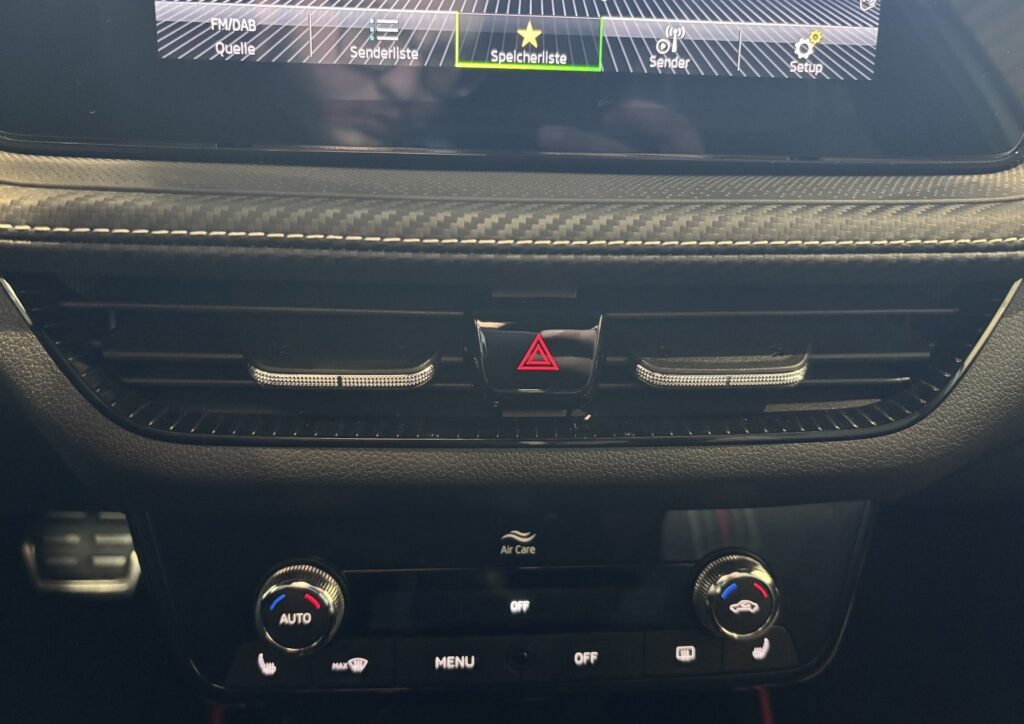 SKODA Fabia Exposé-Bild 12