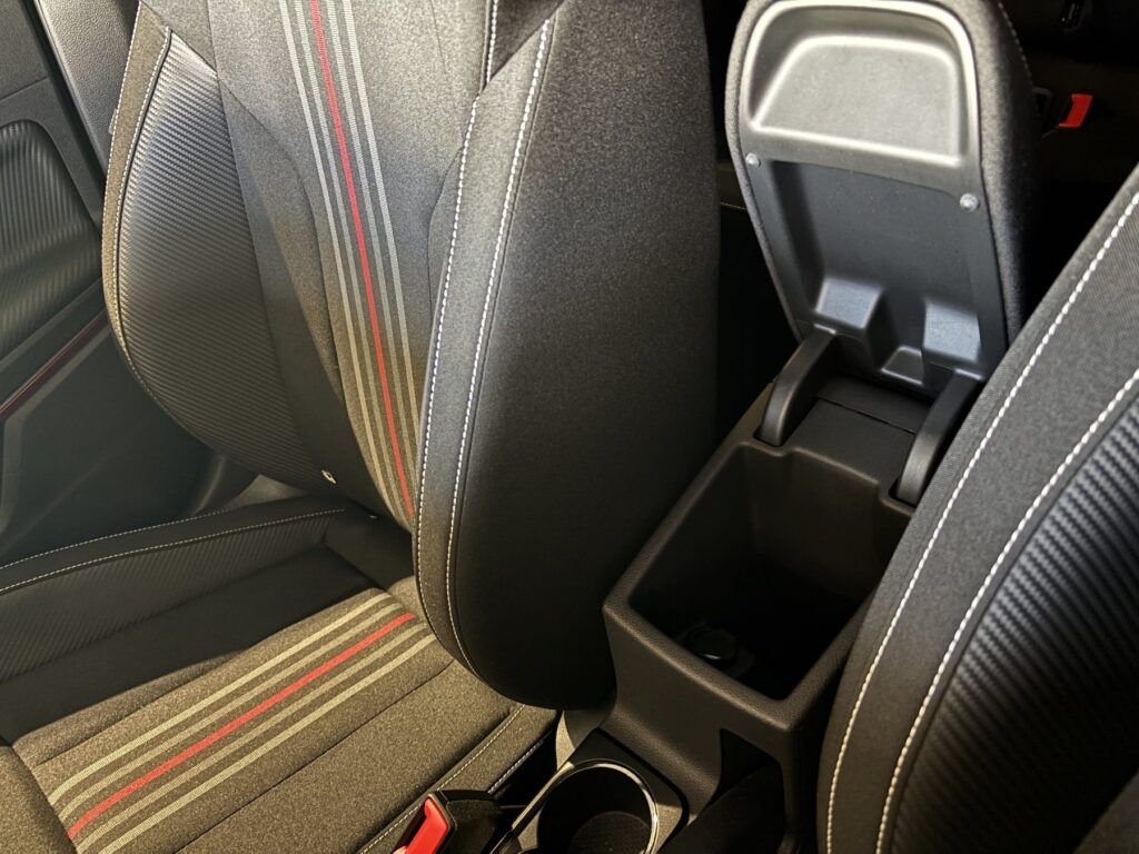 SKODA Fabia Exposé-Bild 14