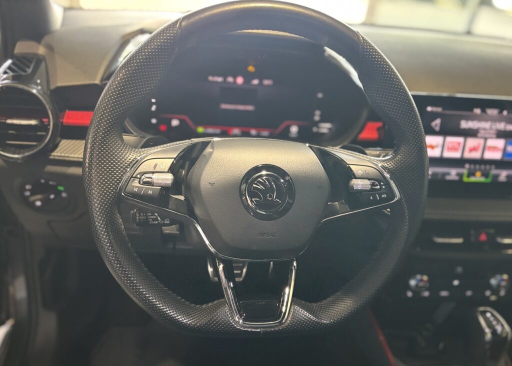 SKODA Fabia Exposé-Bild 23