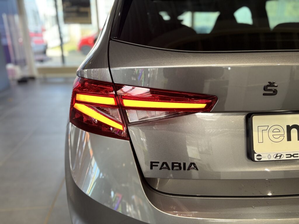 SKODA Fabia Exposé-Bild 43