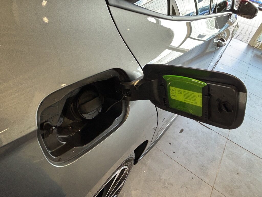 SKODA Fabia Exposé-Bild 48