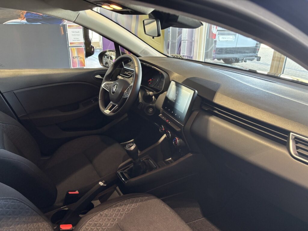 Renault Clio Exposé-Bild 5