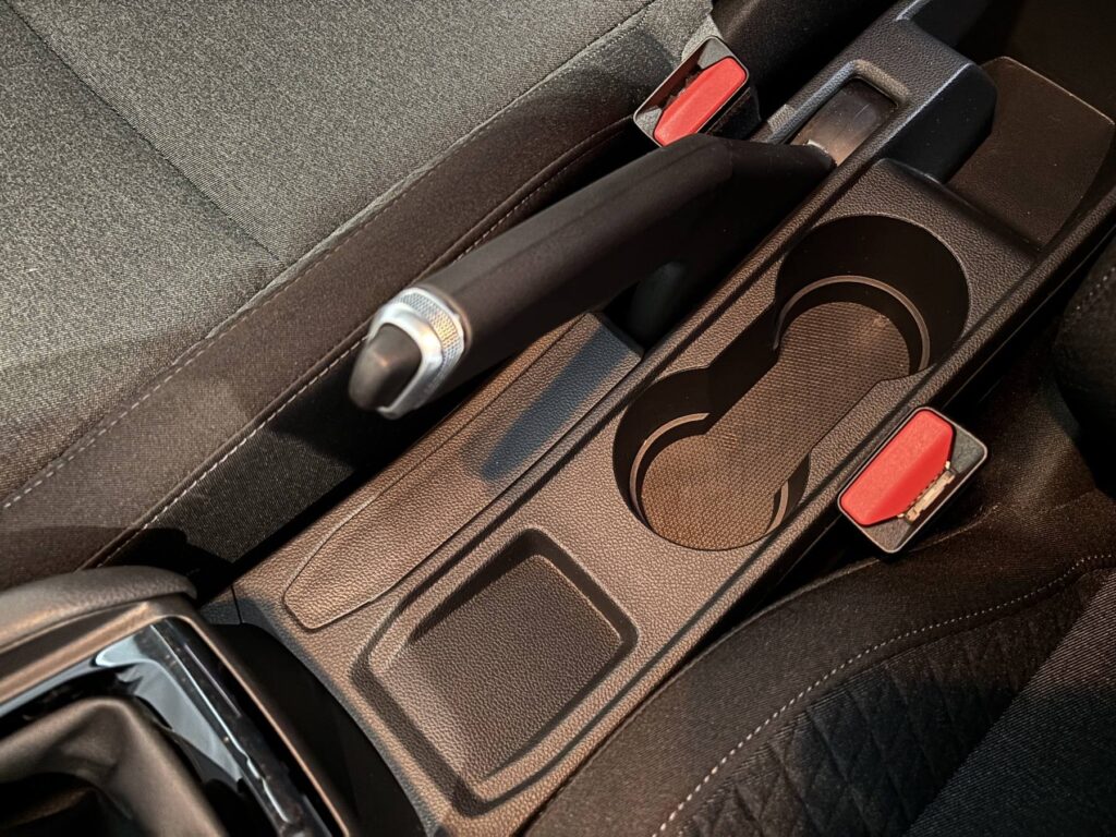 Renault Clio Exposé-Bild 15