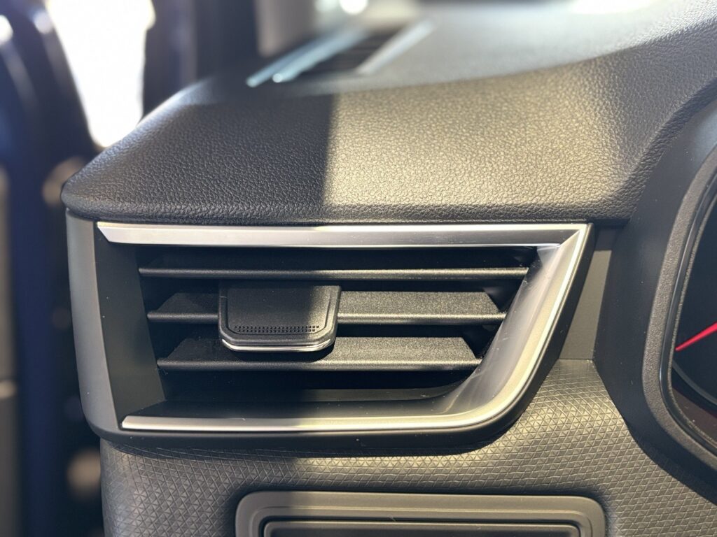 Renault Clio Exposé-Bild 32