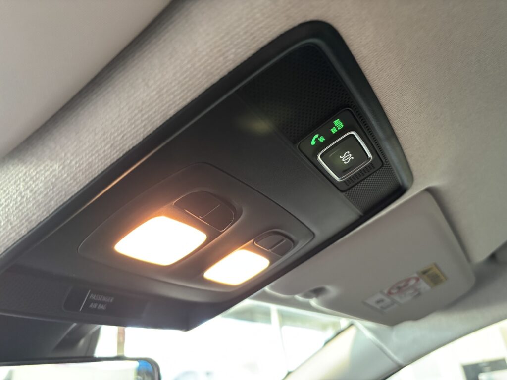 Renault Clio Exposé-Bild 34