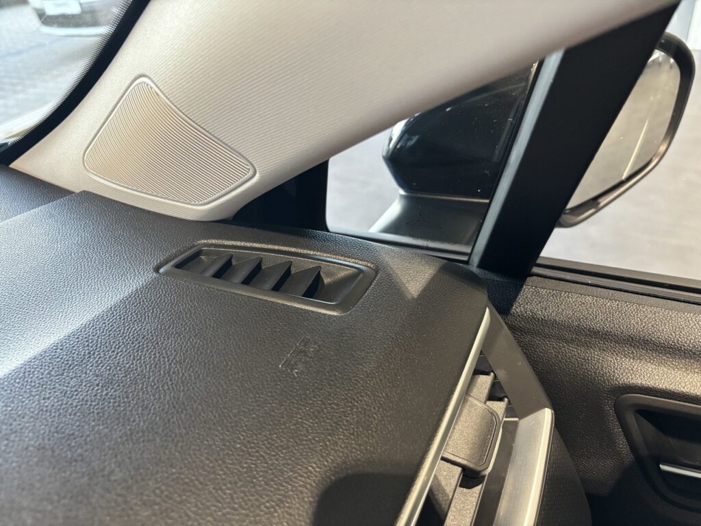 Renault Clio Exposé-Bild 36