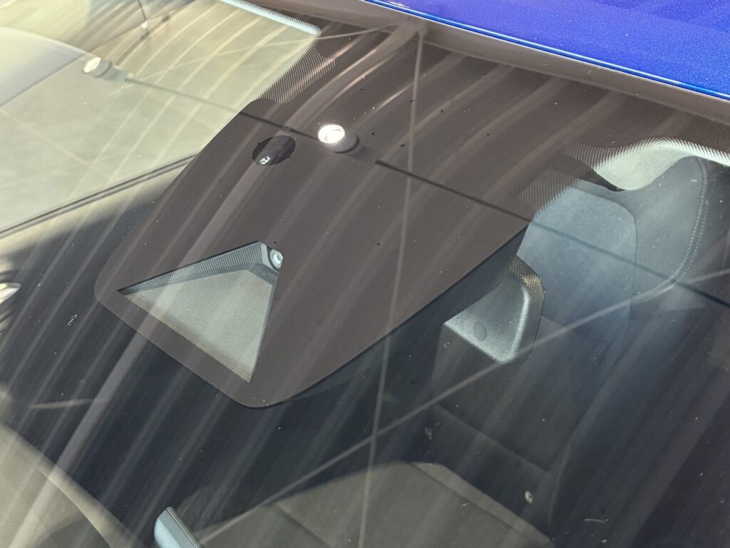 Renault Clio Exposé-Bild 43