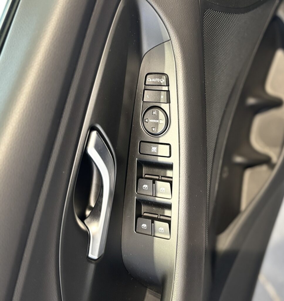 HYUNDAI i30 Exposé-Bild 29