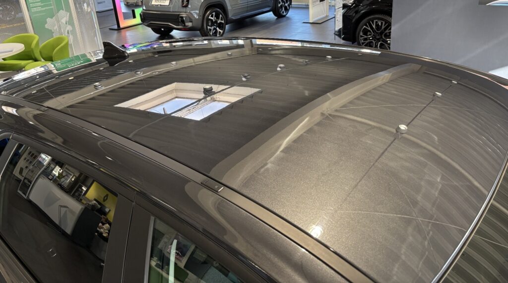 HYUNDAI i30 Exposé-Bild 47