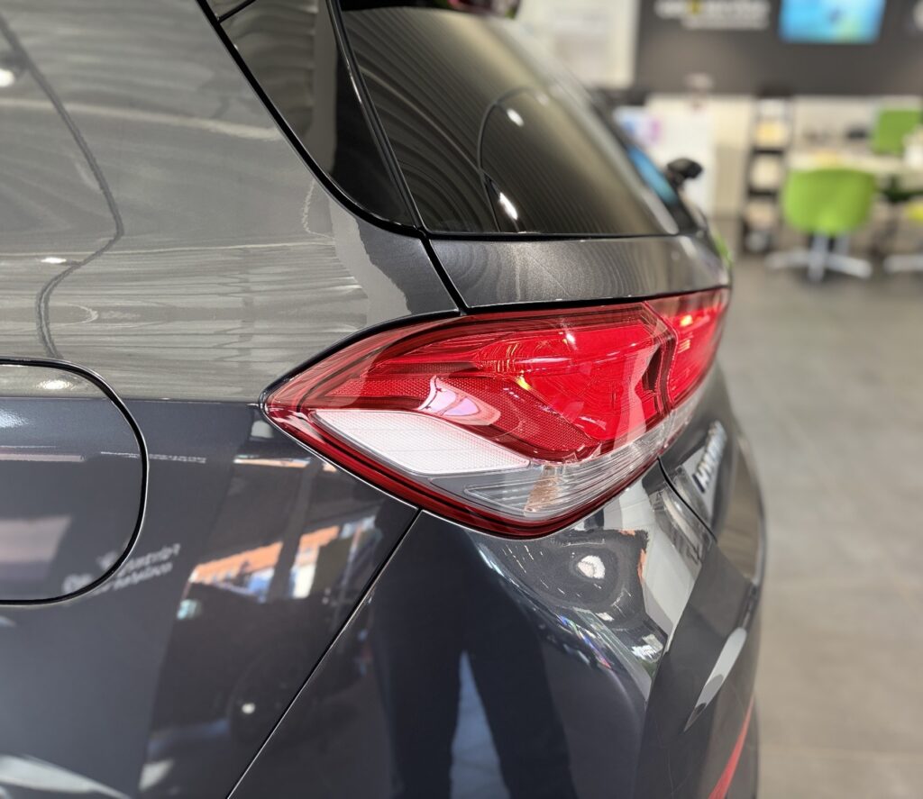 HYUNDAI i30 Exposé-Bild 49