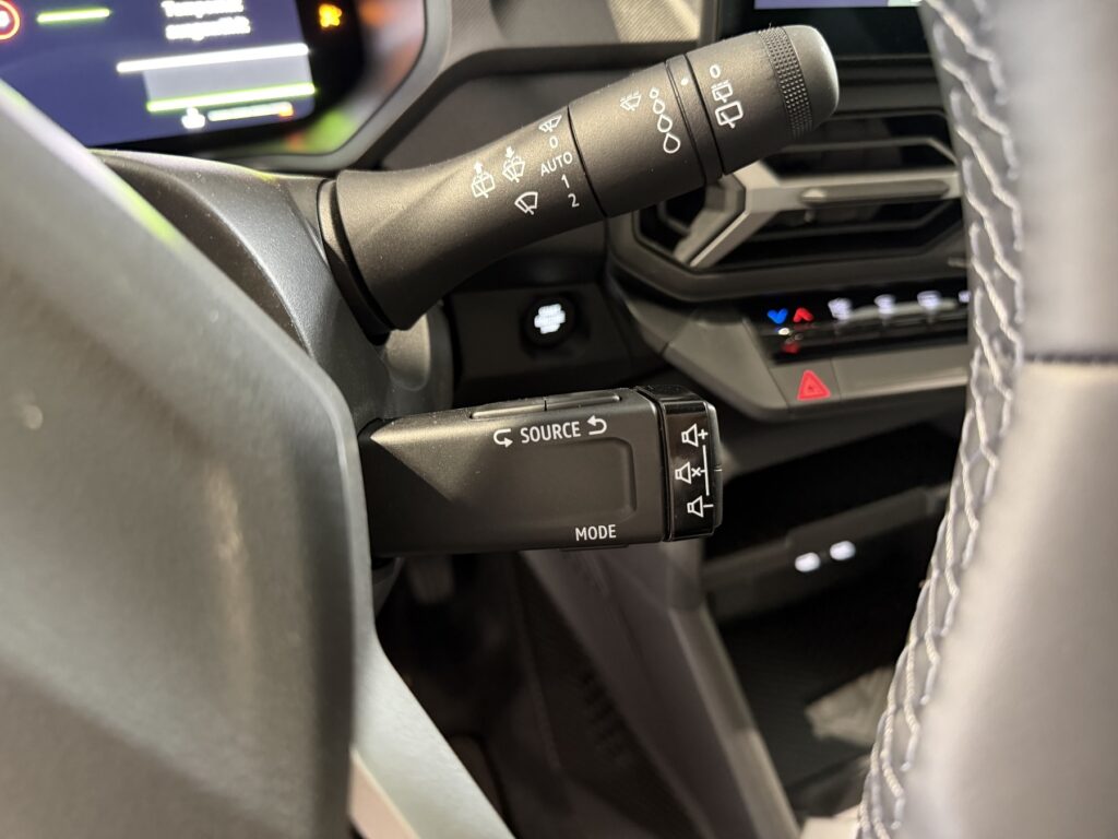 Dacia Bigster Exposé-Bild 21