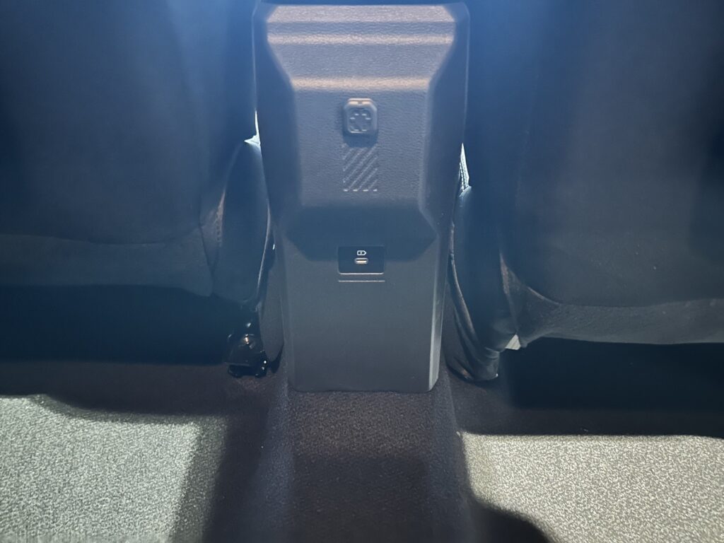 Dacia Jogger Exposé-Bild 28