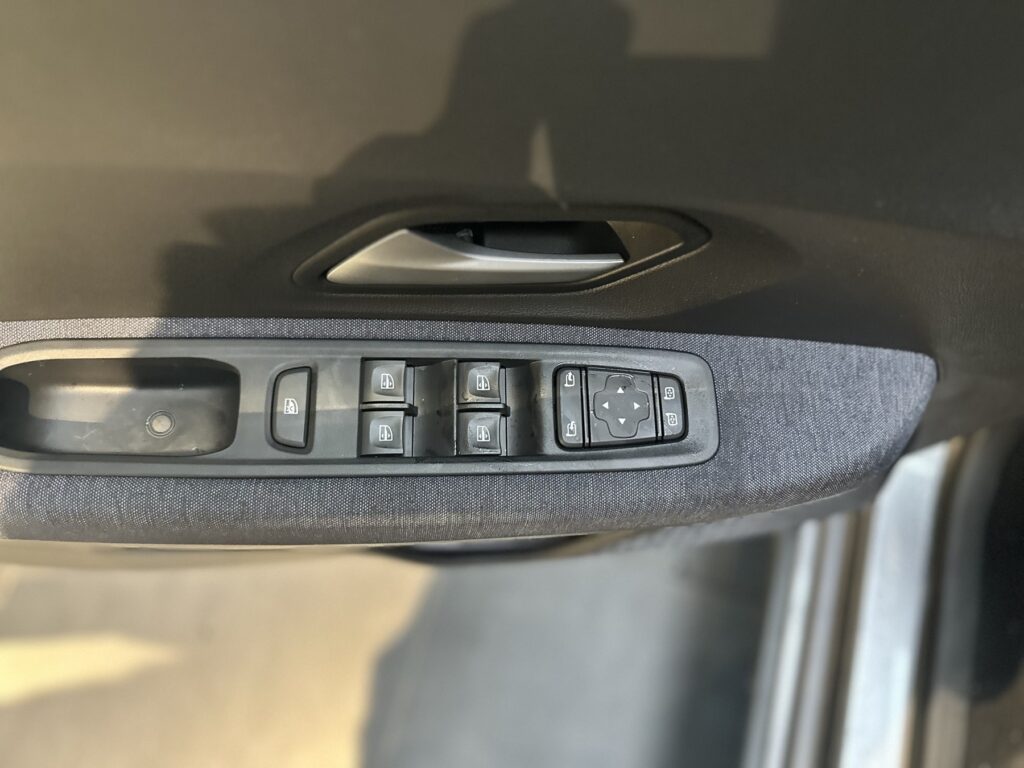 Dacia Jogger Exposé-Bild 29