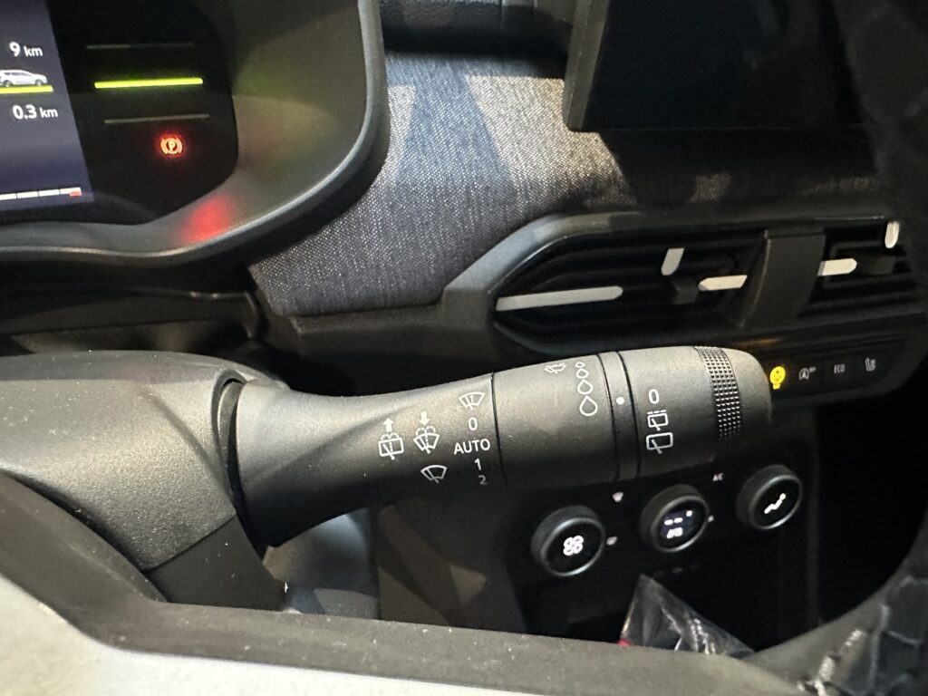 Dacia Jogger Exposé-Bild 37