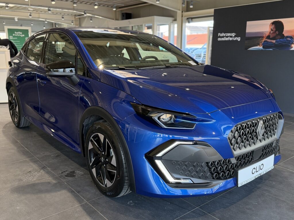 Renault Clio Exposé-Bild 5