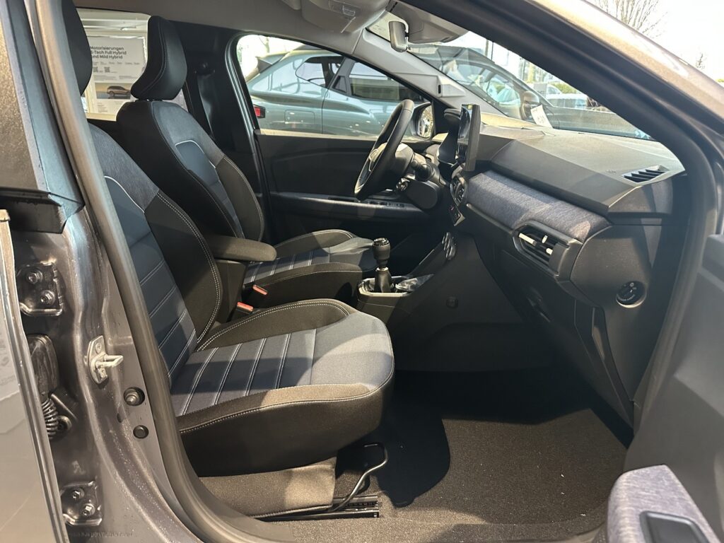 Dacia Jogger Exposé-Bild 20