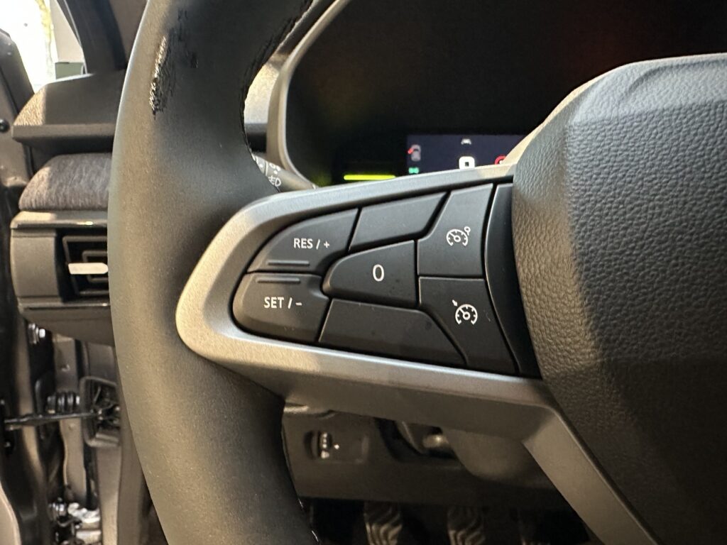 Dacia Jogger Exposé-Bild 34