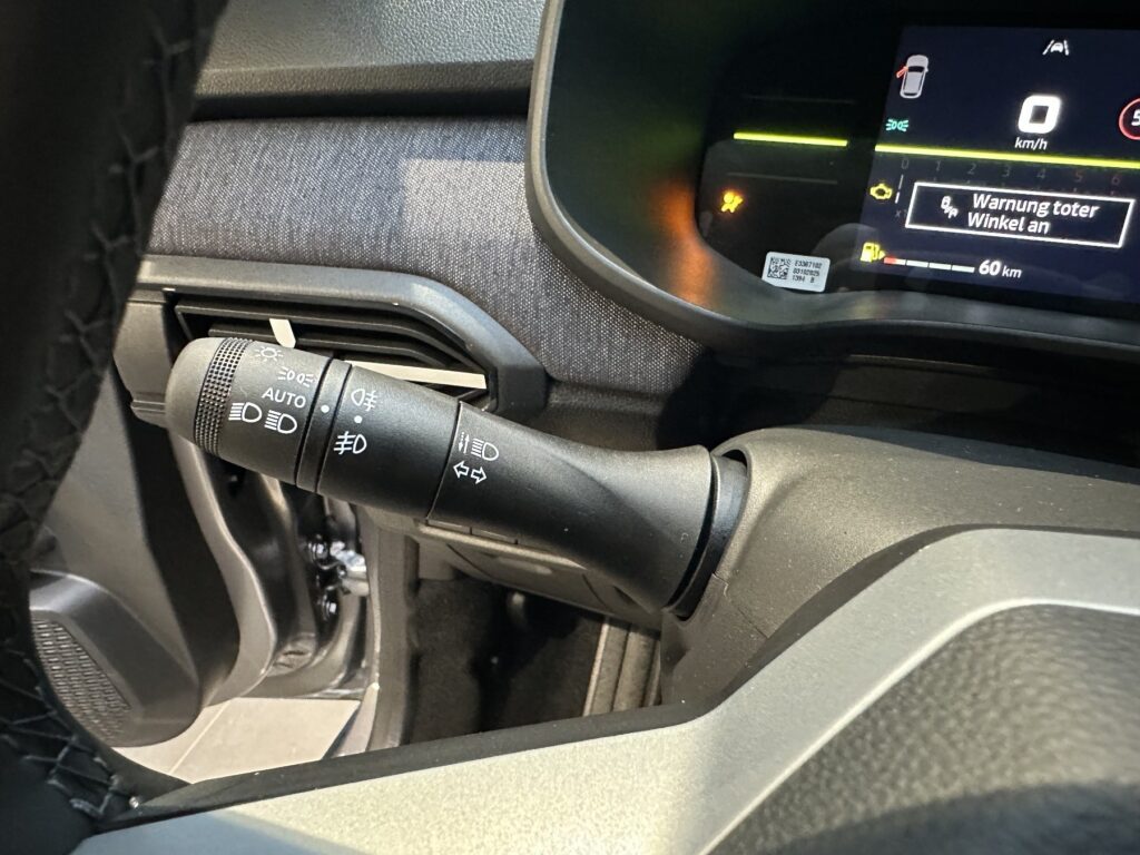 Dacia Jogger Exposé-Bild 36