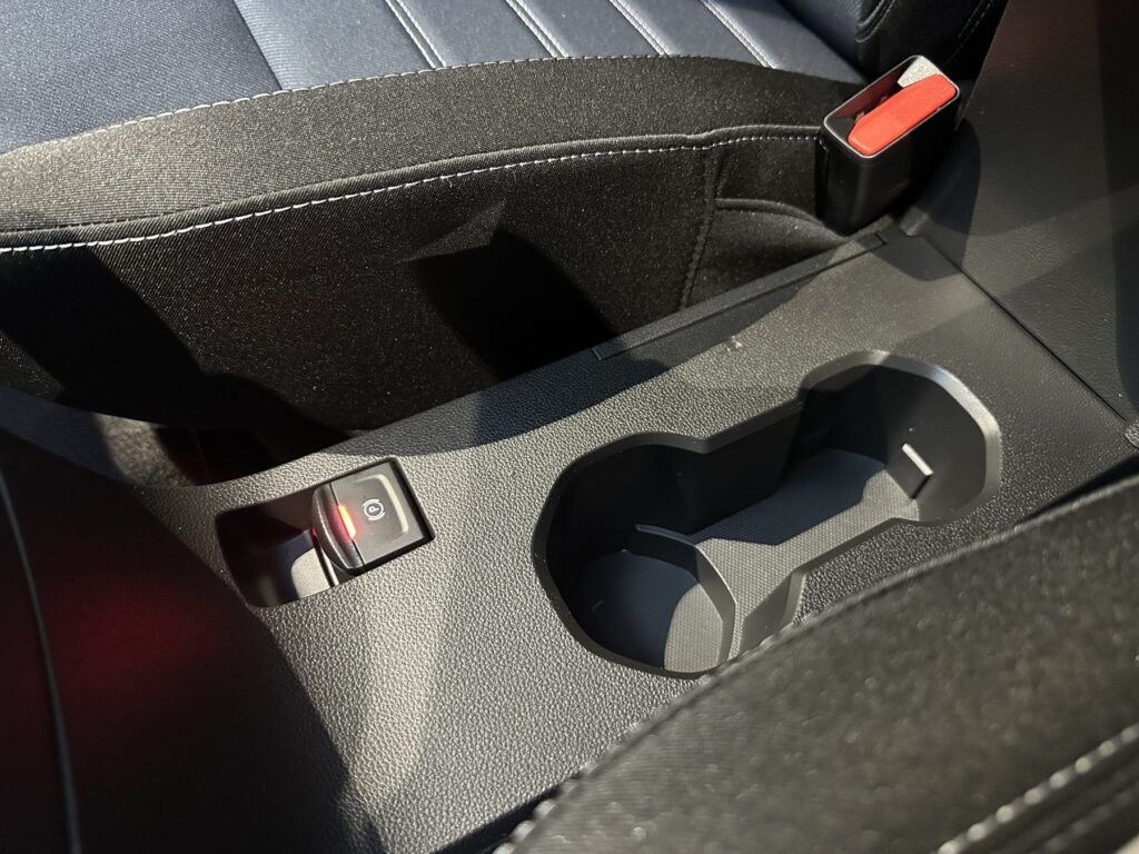 Dacia Jogger Exposé-Bild 47