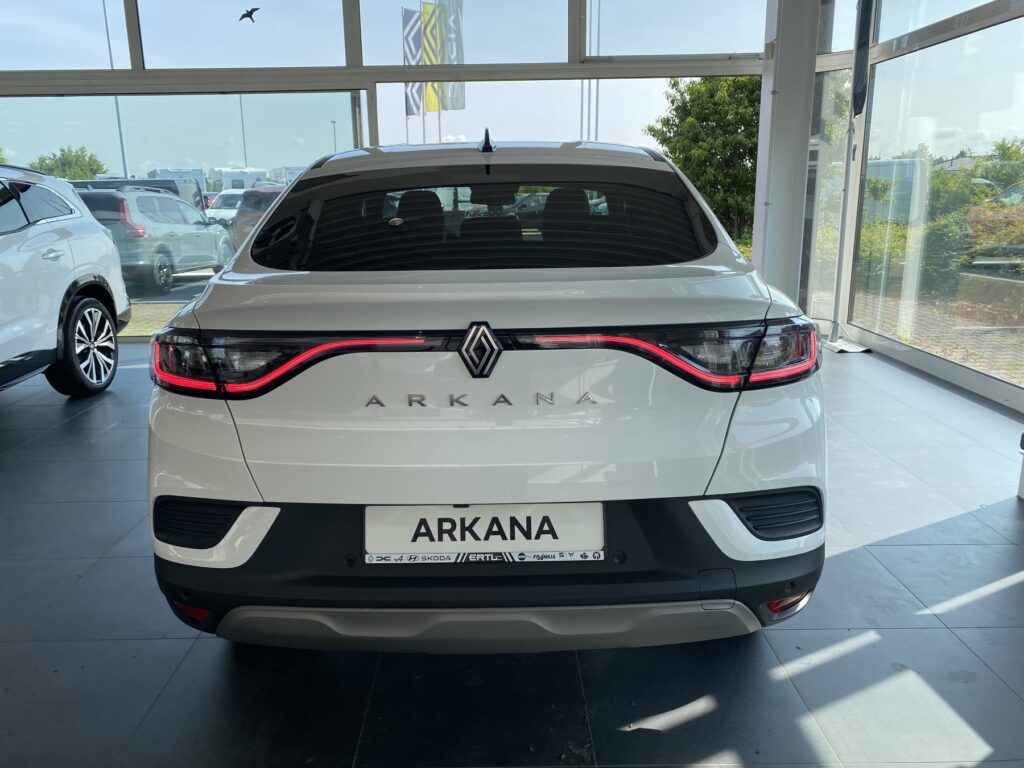 Renault Arkana Exposé-Bild 16