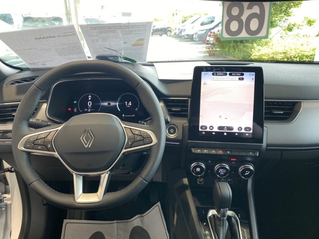 Renault Arkana Exposé-Bild 26