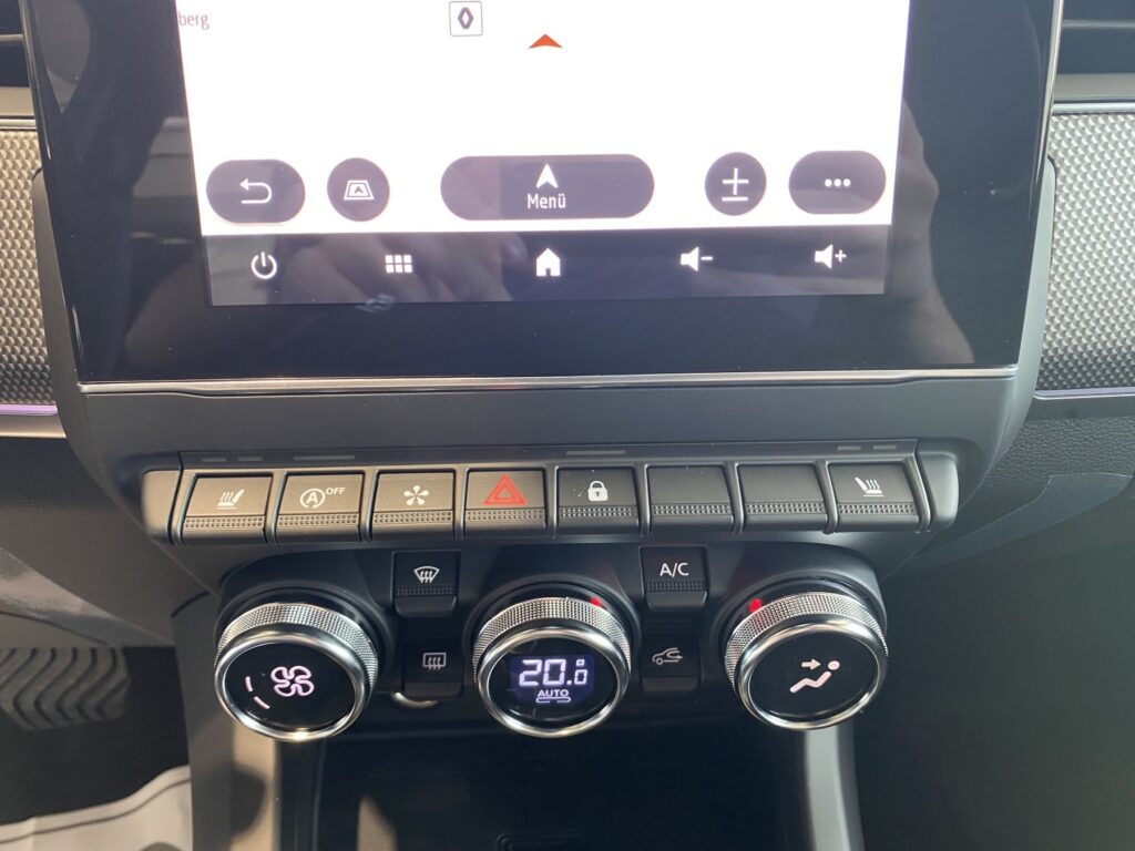 Renault Arkana Exposé-Bild 34