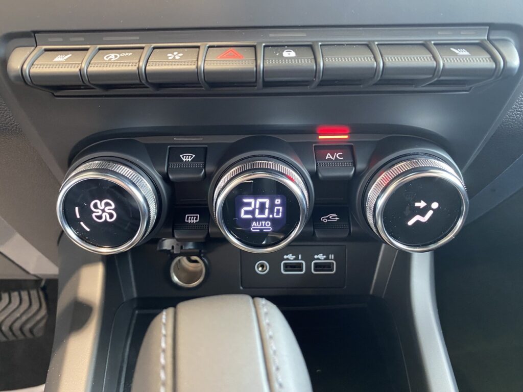 Renault Arkana Exposé-Bild 35