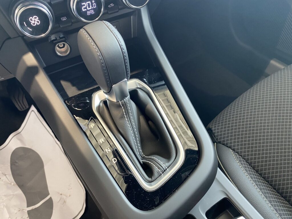 Renault Arkana Exposé-Bild 36