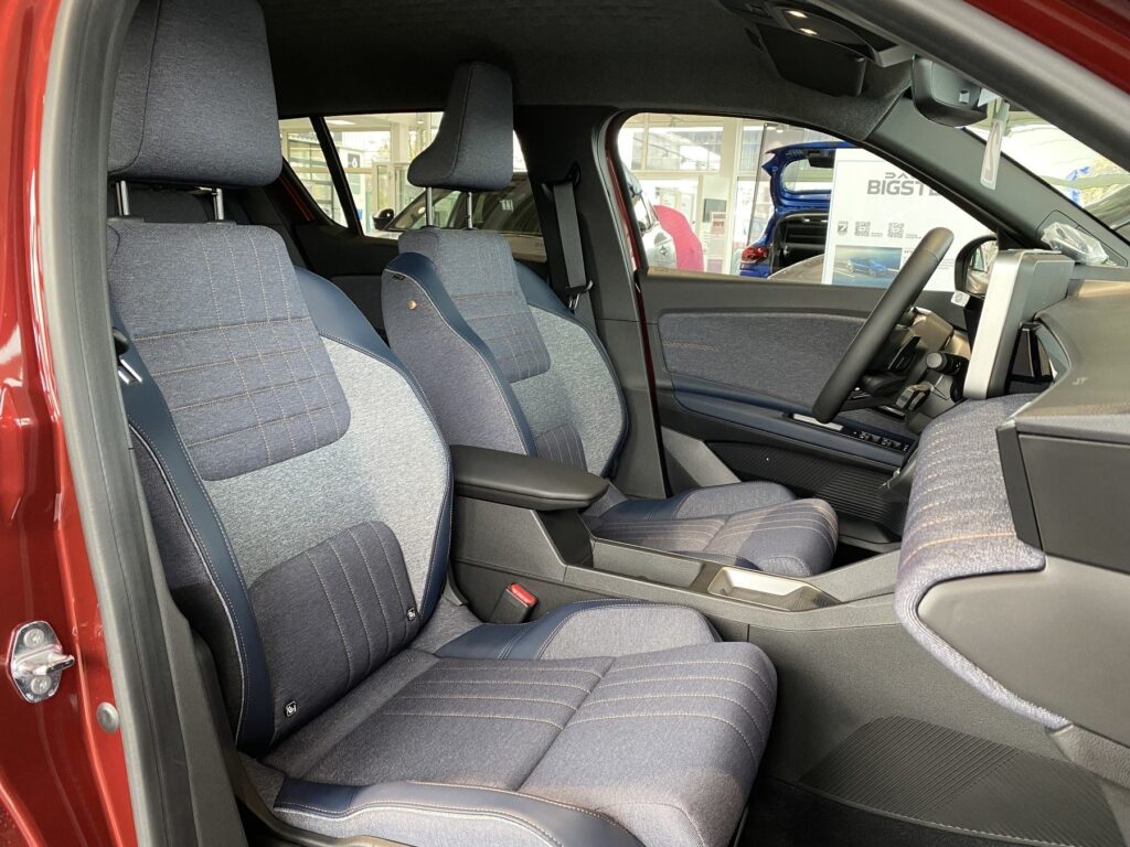 Renault R 4 Exposé-Bild 6