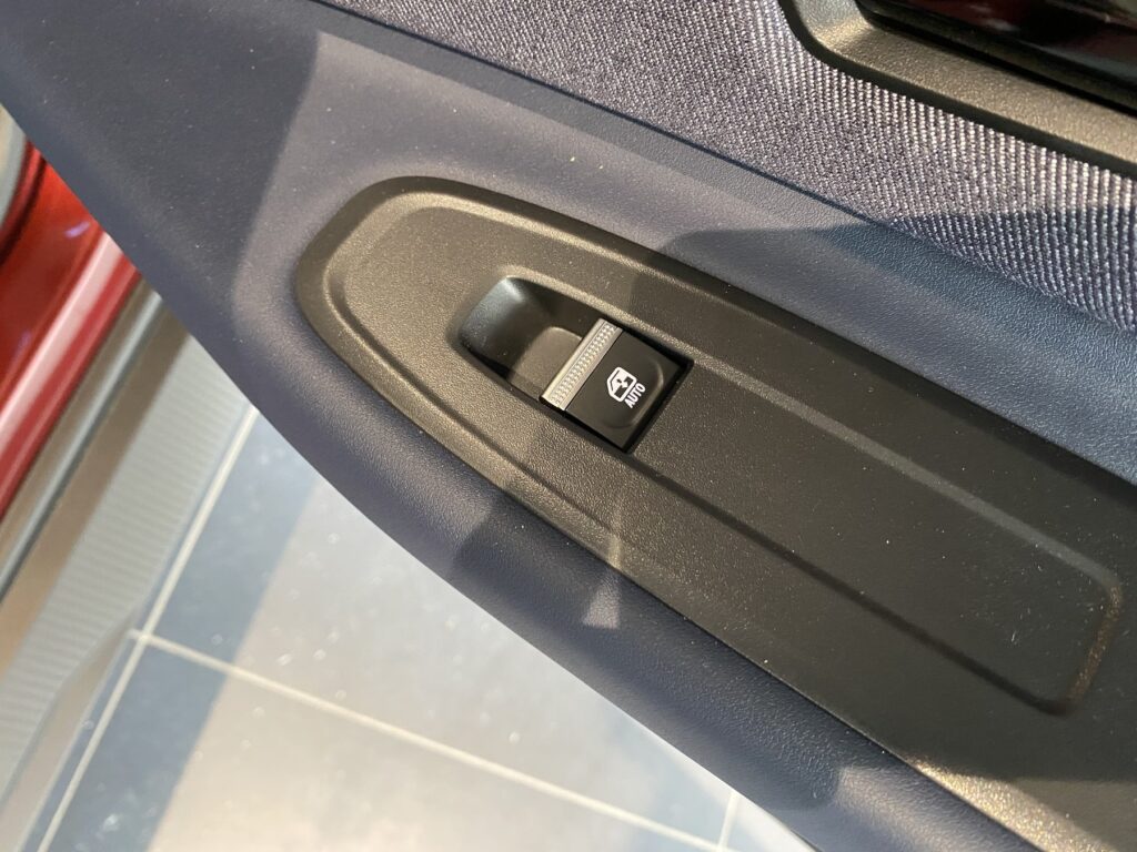 Renault R 4 Exposé-Bild 7