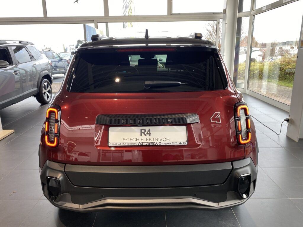 Renault R 4 Exposé-Bild 15