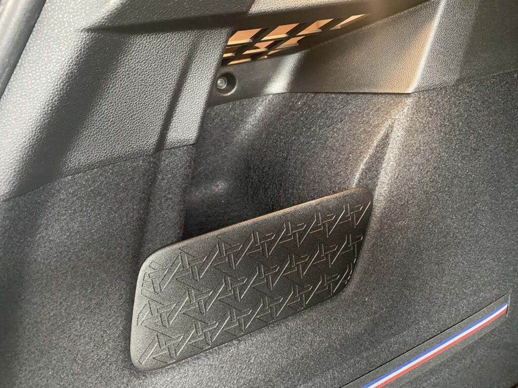 Renault R 4 Exposé-Bild 21