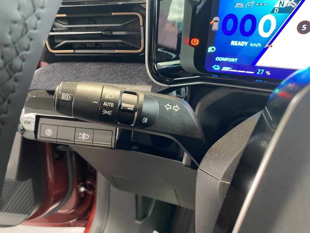 Renault R 4 Exposé-Bild 31