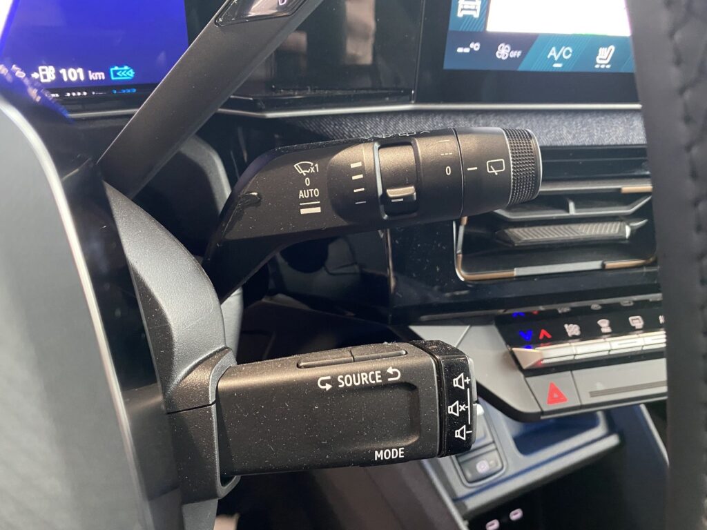 Renault R 4 Exposé-Bild 32