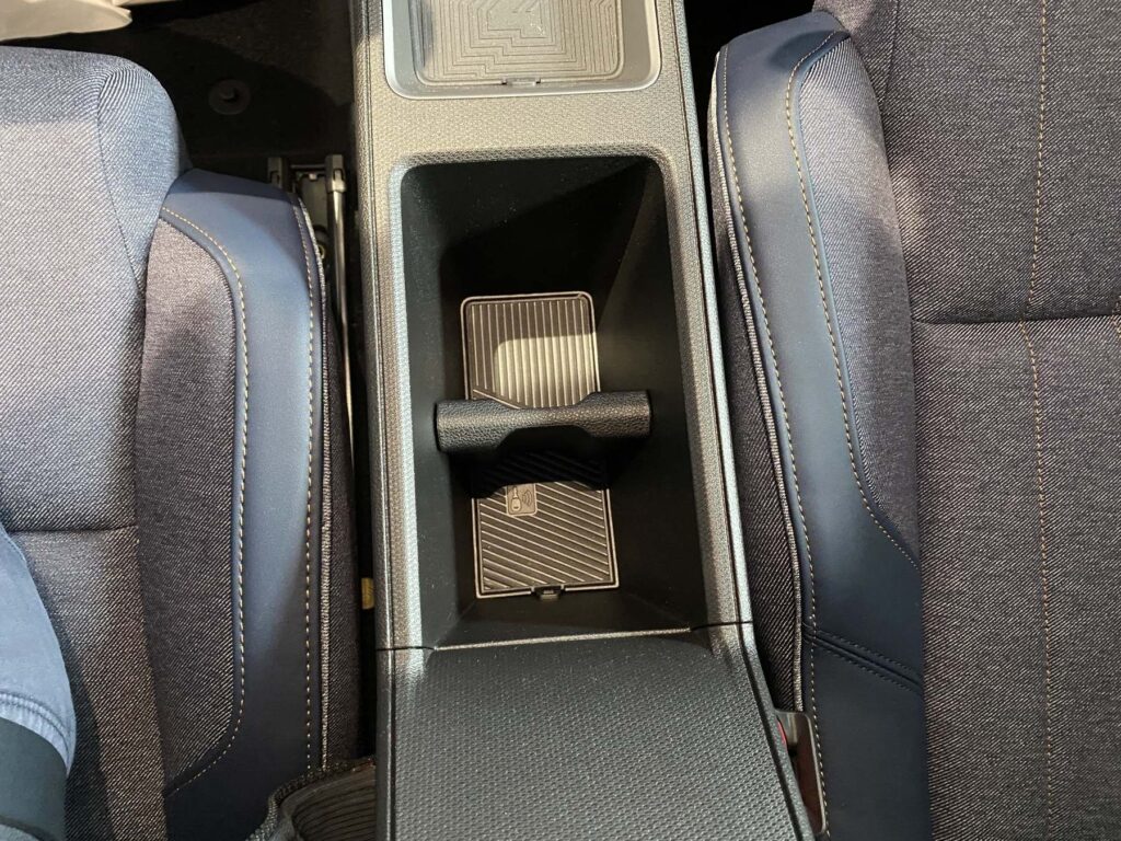 Renault R 4 Exposé-Bild 37