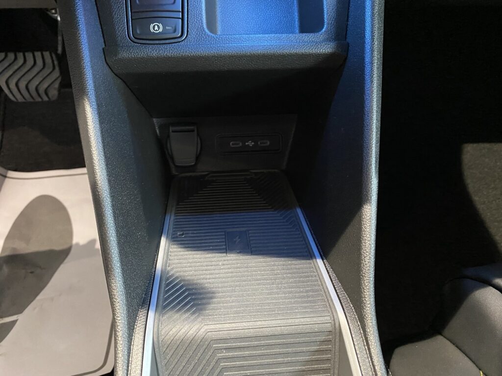 Renault R 4 Exposé-Bild 37