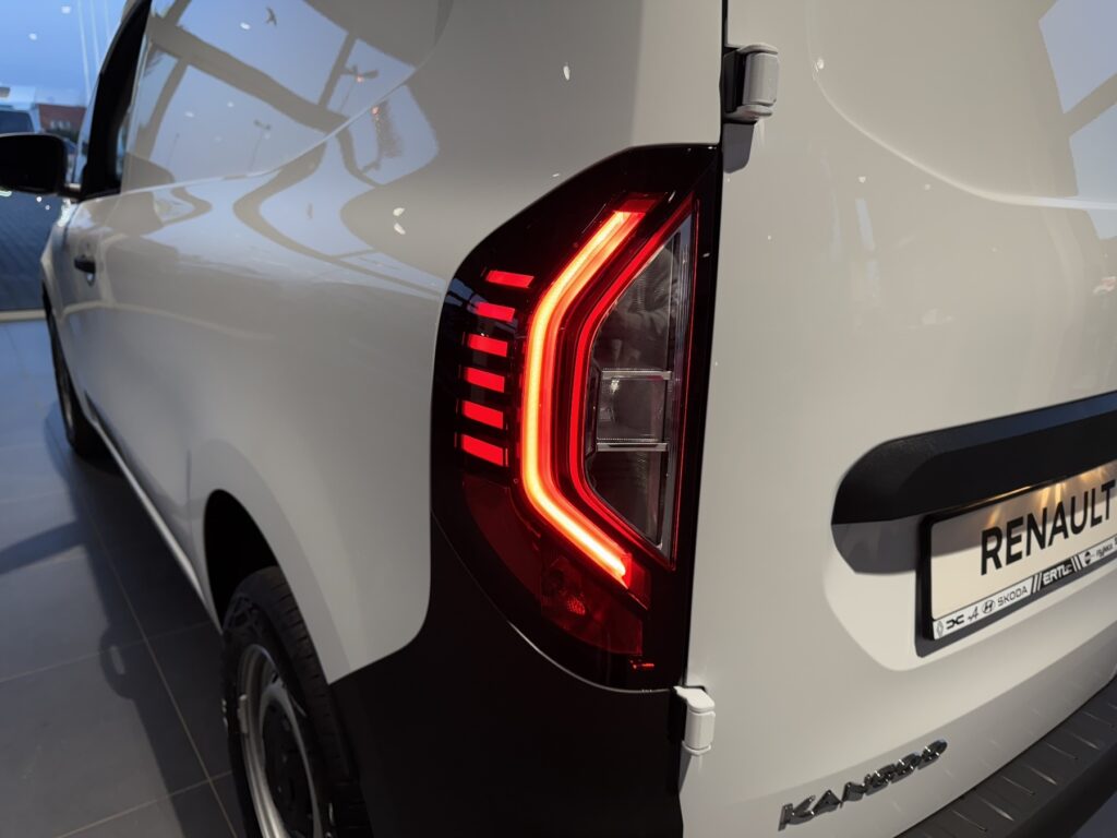 Renault Kangoo Exposé-Bild 14