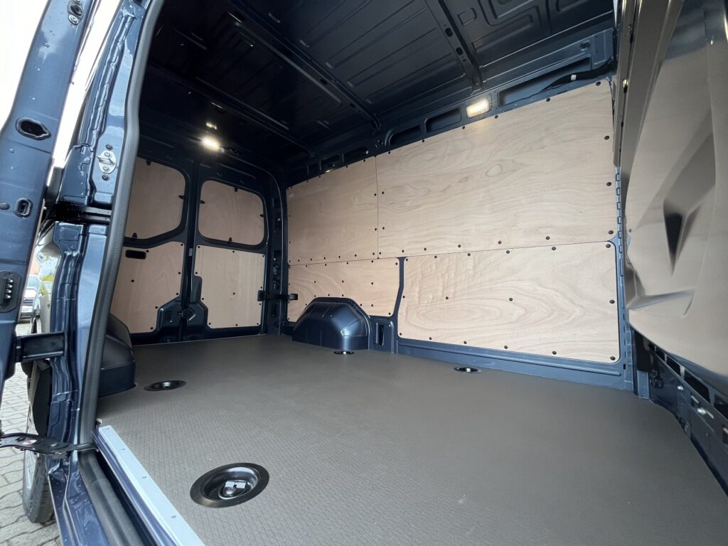 Renault Master Exposé-Bild 28