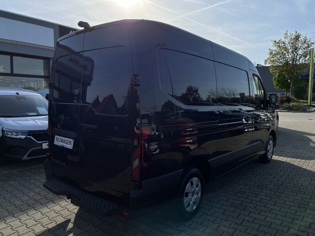 Renault Master Exposé-Bild 11