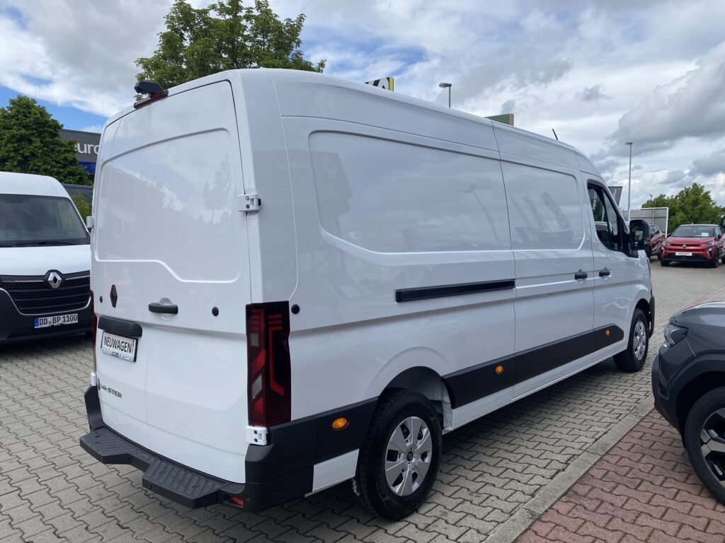 Renault Master Exposé-Bild 10