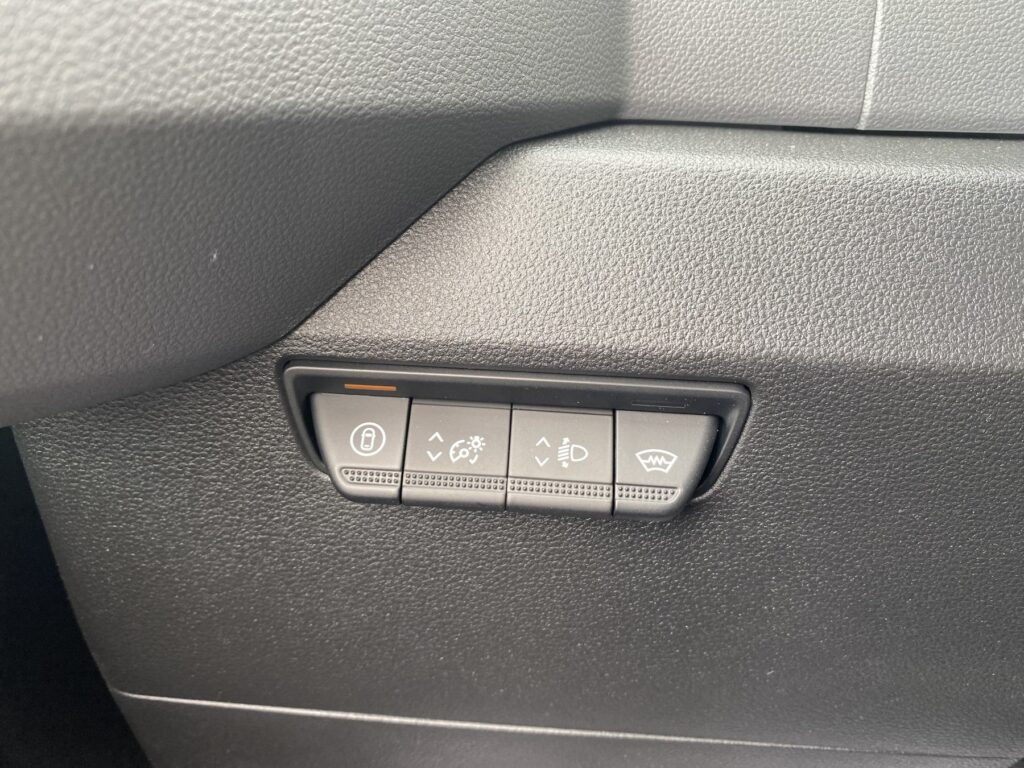 Renault Master Exposé-Bild 32
