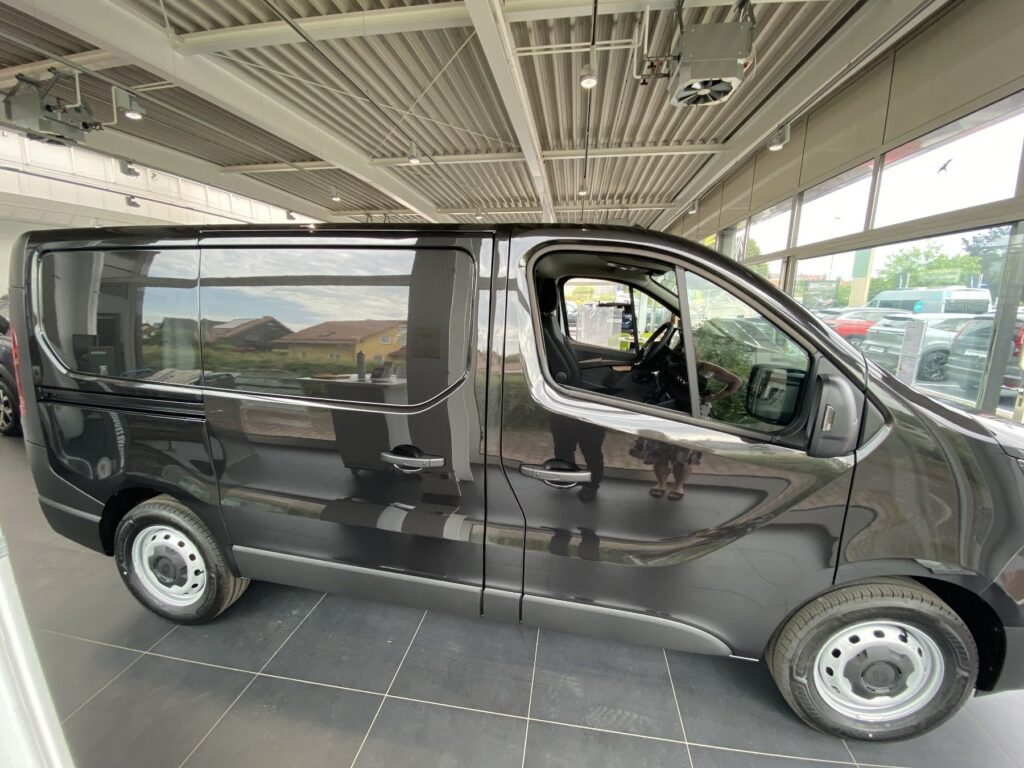 Renault Trafic Exposé-Bild 4