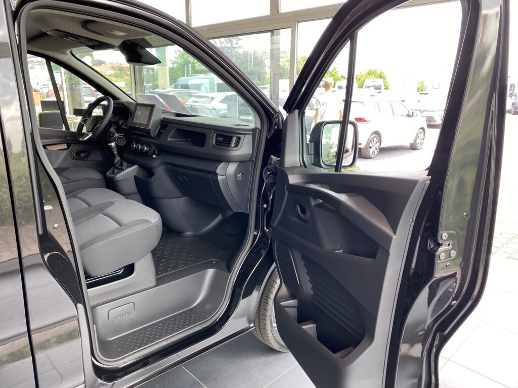 Renault Trafic Exposé-Bild 5