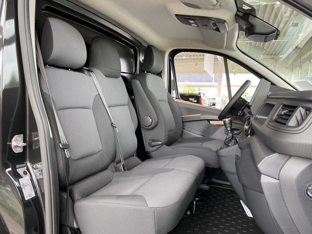 Renault Trafic Exposé-Bild 6