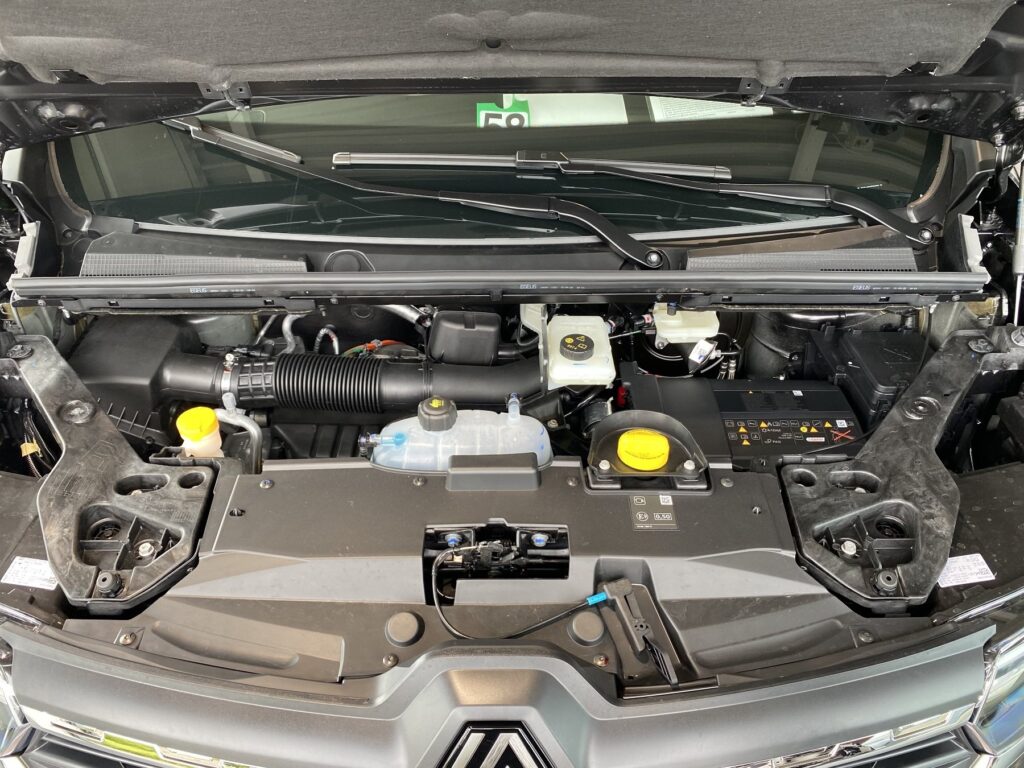 Renault Trafic Exposé-Bild 33