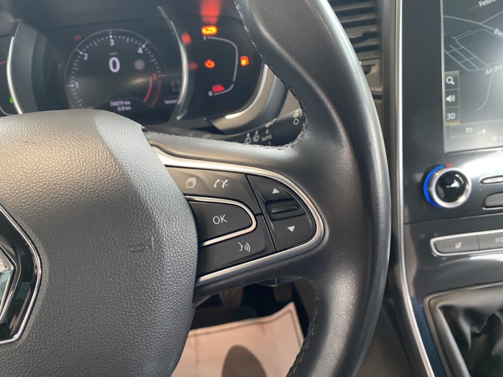 Renault Scenic Exposé-Bild 23