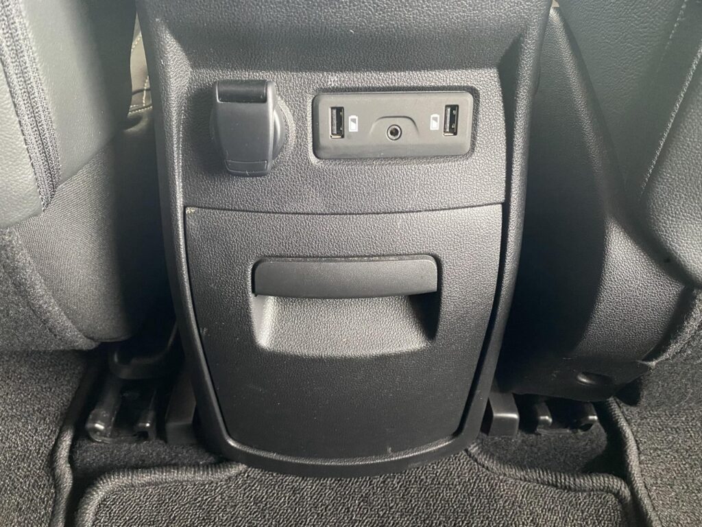 Renault Scenic Exposé-Bild 12